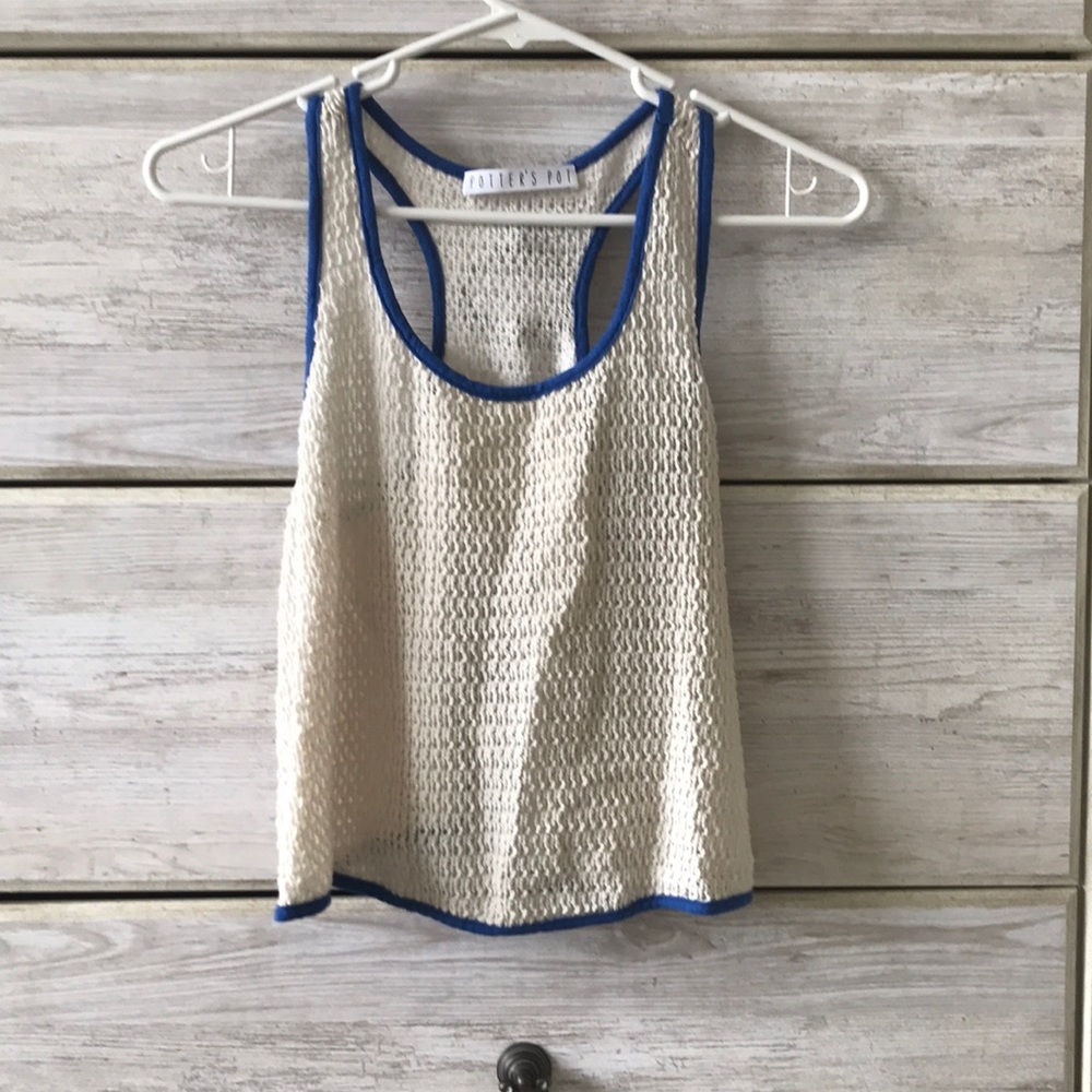 Potter’s pot cropped top